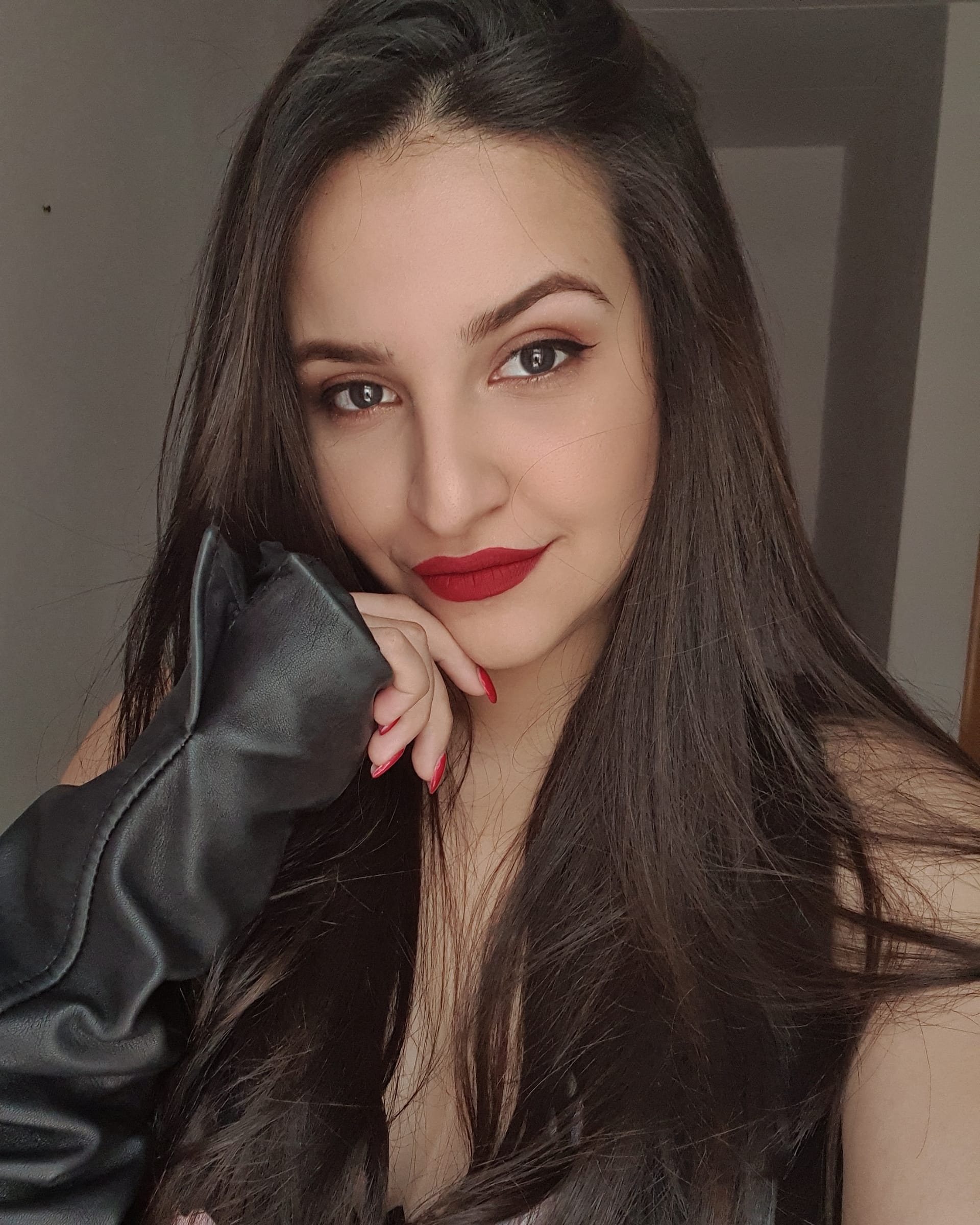 Silvia Lorena Calderon R