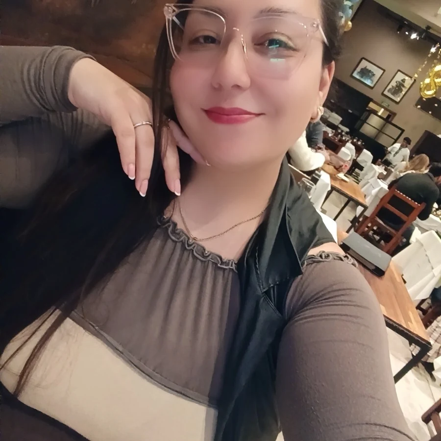 María